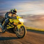 S kakovostno motoristično opremo je vožnja z motorjem bolj varna in udobna motoristična oprema